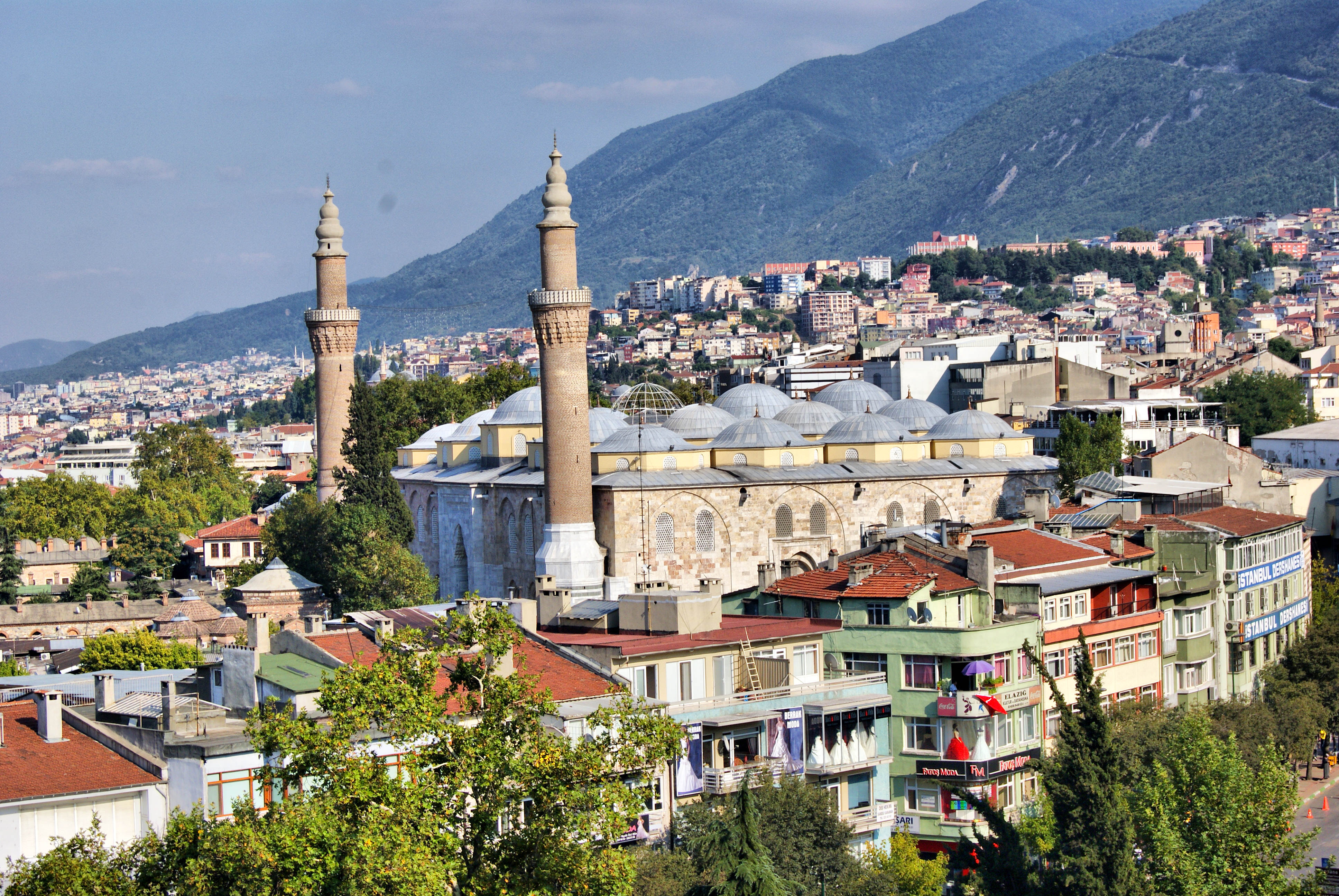 Bursa’da Gezilecek Yerler: Tarih ve Doğa ile Büyülenmeye Hazır Olun