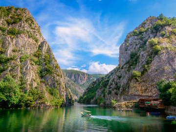 Uçaklı Vizesiz Balkan Turları | Ekim   