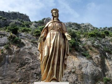 Domatia - Karina - Çeşme - Alaçatı Turu