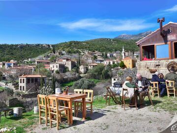 Domatia - Karina - Çeşme - Alaçatı Turu